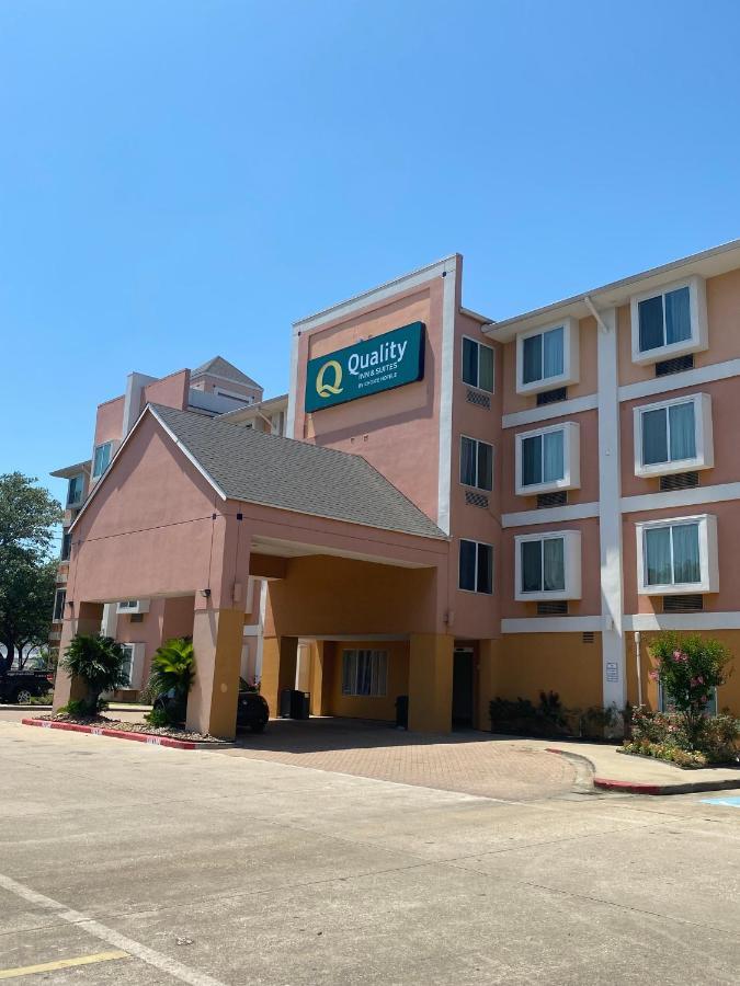 Quality Inn & Suites West Chase Хьюстон Экстерьер фото