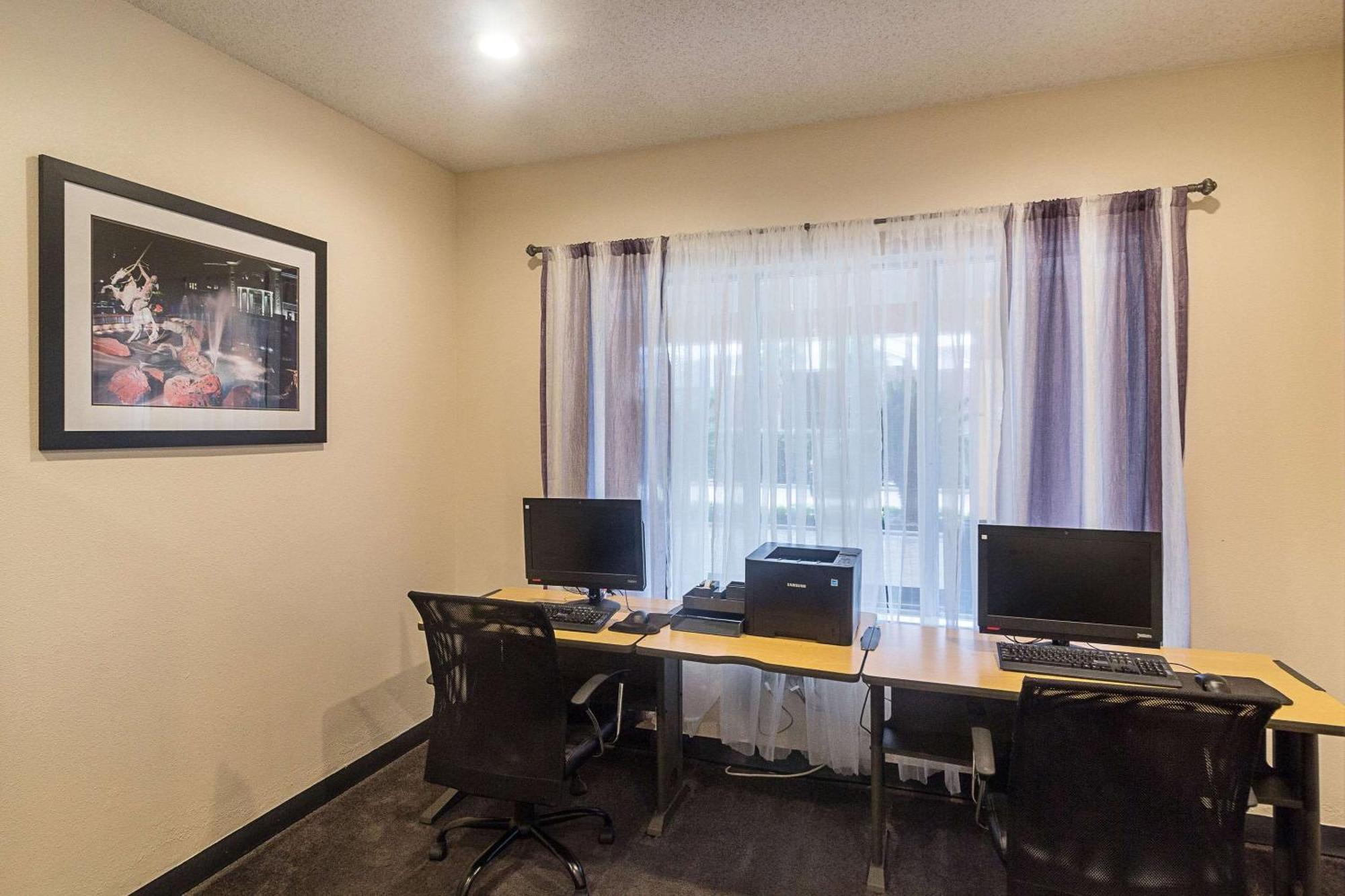 Quality Inn & Suites West Chase Хьюстон Экстерьер фото